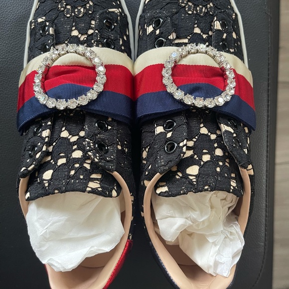 Gucci-ace-lace-sneakers - Picture 2 of 5